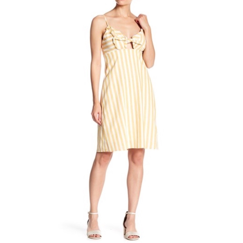Front Knot Linen Dress 👗